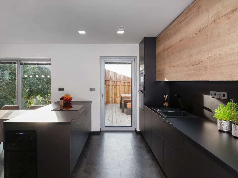 House | 4 bedrooms, WiFi