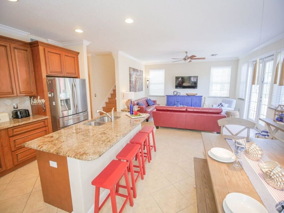 Kitchen 1