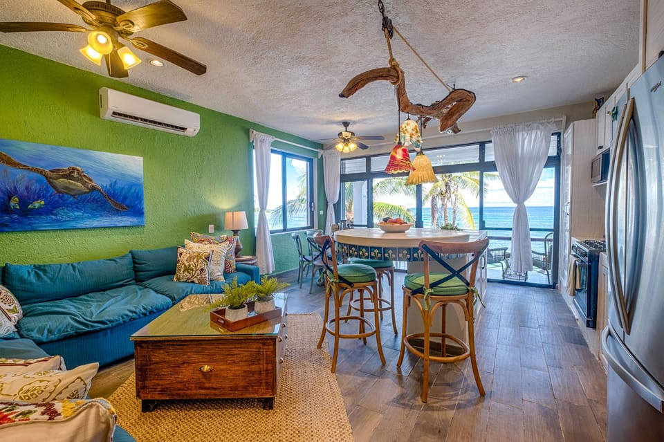 Playa Blanca #4 Living Area