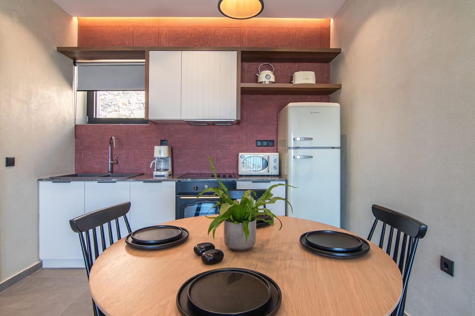 Metatulia 2, Plakias, Sea View, Dining room/Kitchen area