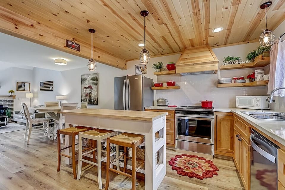 Fully equipped kitchen