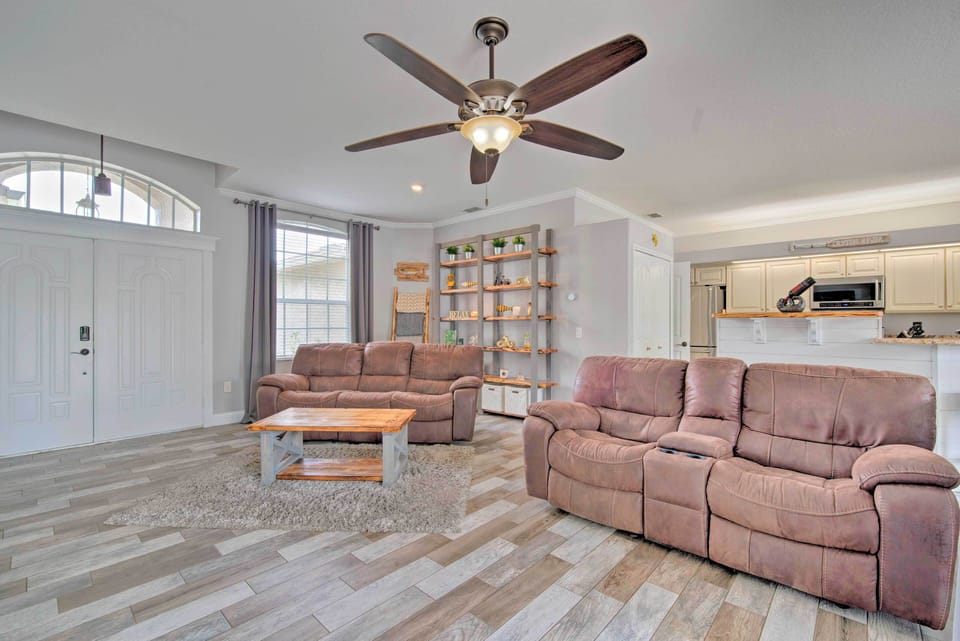 Living Room | Keyless Entry