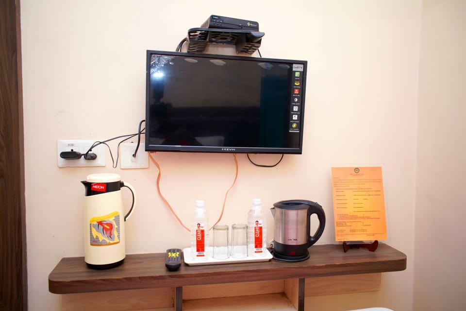 Standard Single Room | Free WiFi