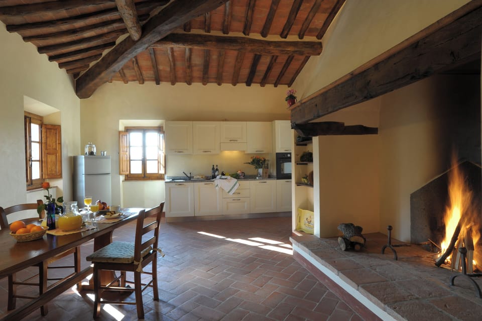 Apartment, 3 Bedrooms | Private kitchen | Highchair