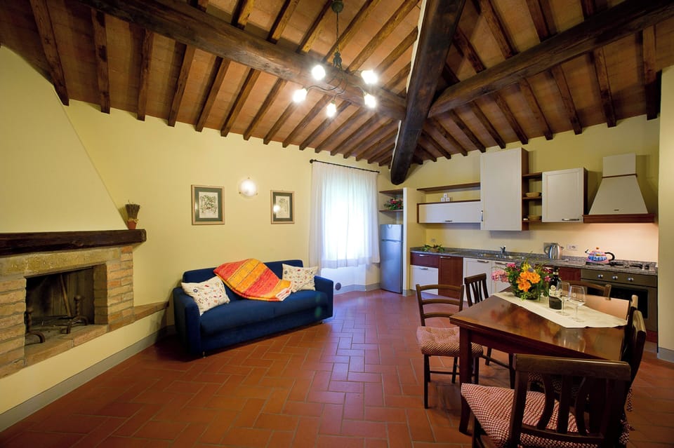 Apartment, 2 Bedrooms | Private kitchen | Highchair