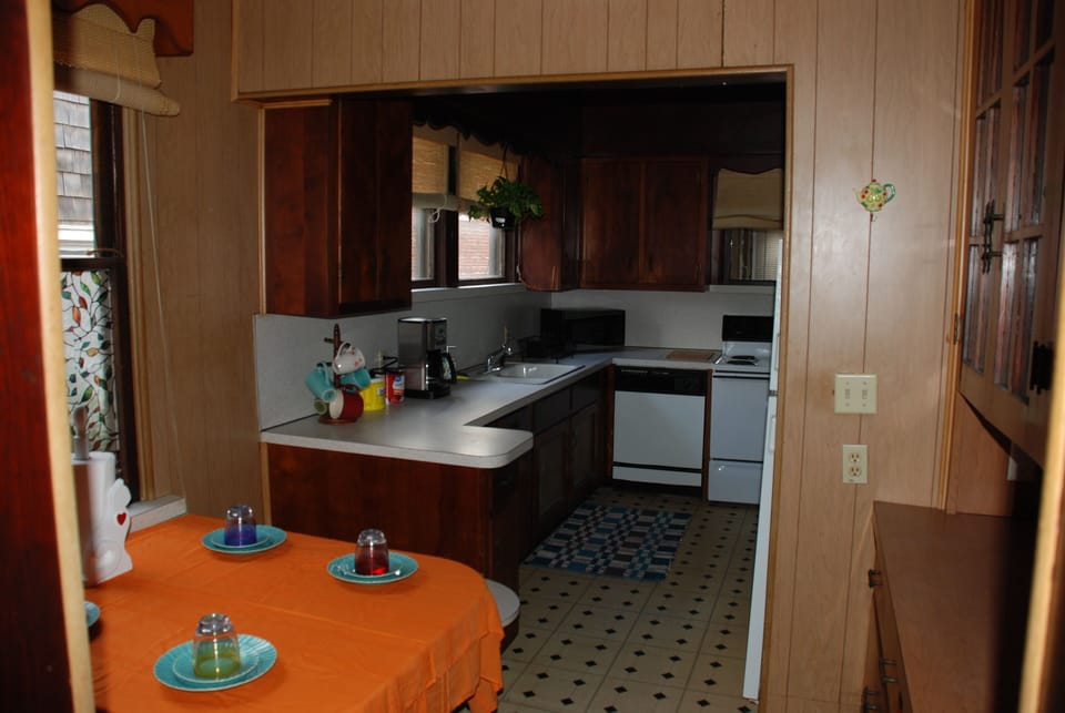 Room, Indoors, Flooring, Furniture, Kitchen