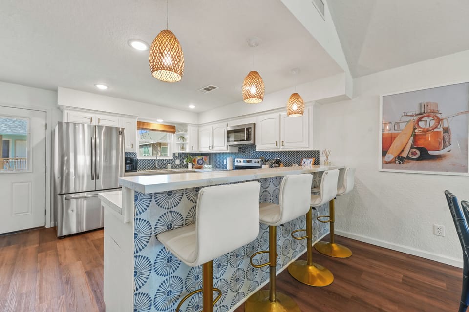 Our breakfast bar offers seating for 4.