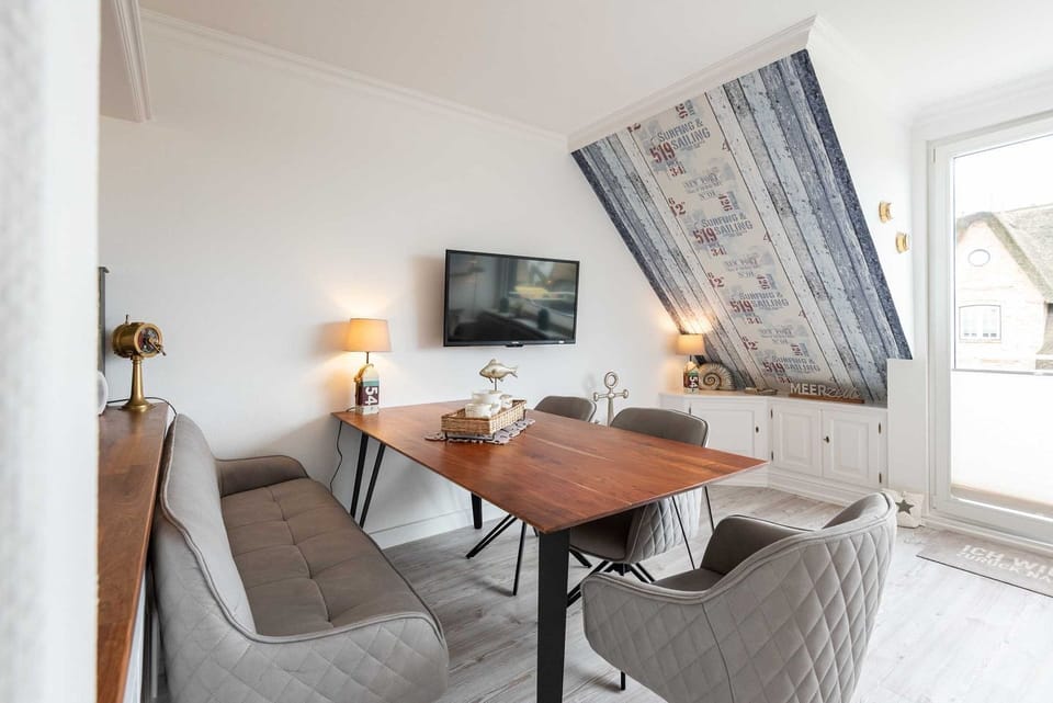 Haus Heidehörn App. 7 - Strandnahe und Moderne 2-zimmer Ferienwohnung auf ca. 45 m² Wohnfläche, für Apartment in Wenningstedt-Braderup