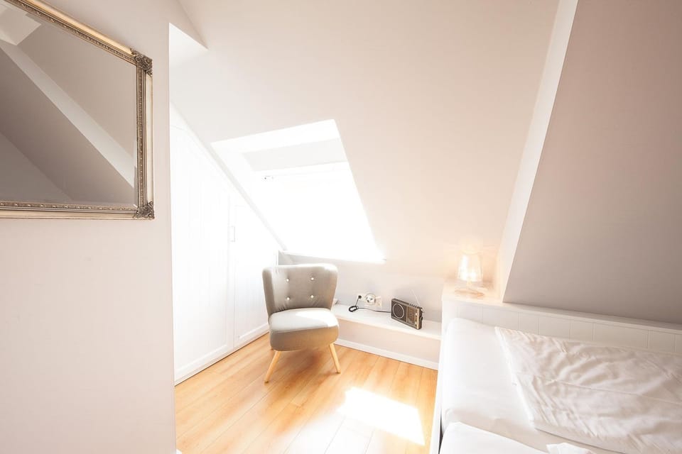 C-haus Carola, App. 14 - Gemütliche Ferienwohnung mit 3 Zimmern und ca. 65 m² Wohnfläche, für bis zu Apartment in Wenningstedt-Braderup
