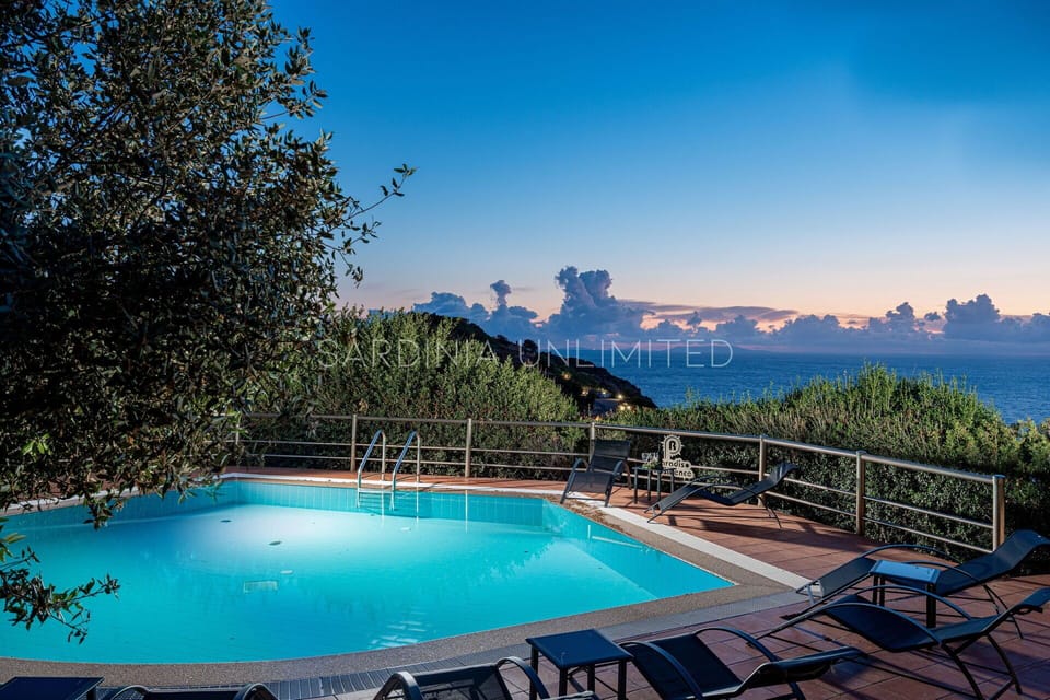 Pool, Scenic View