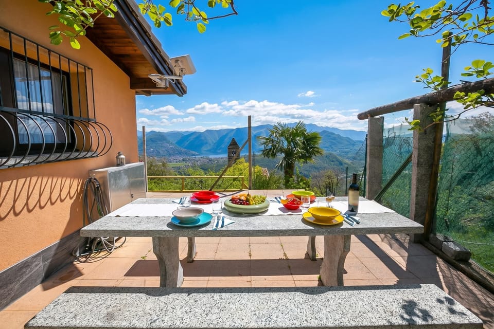 Family Apartment, Multiple Bedrooms, Mountainside (Petit Cadeau) | Outdoor dining