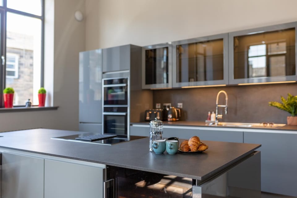 Luxury Loft, Private Bathroom (Manhattan Loft Apartment) | Shared kitchen