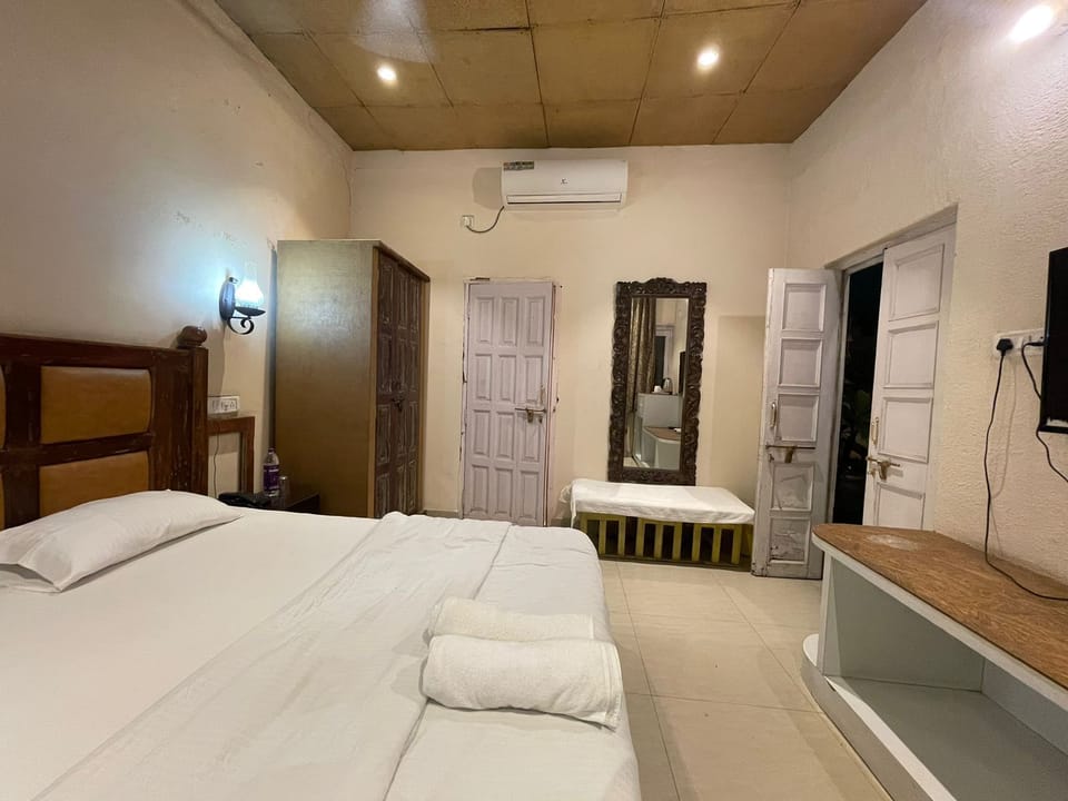 Comfort Room, Terrace, Garden Area | Minibar, desk, laptop workspace, WiFi (surcharge)