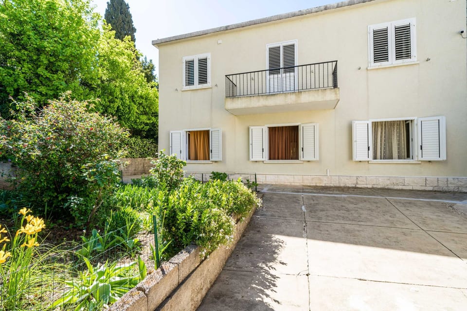 Apartment (Two Bedroom Apartment with Terrace) | Exterior
