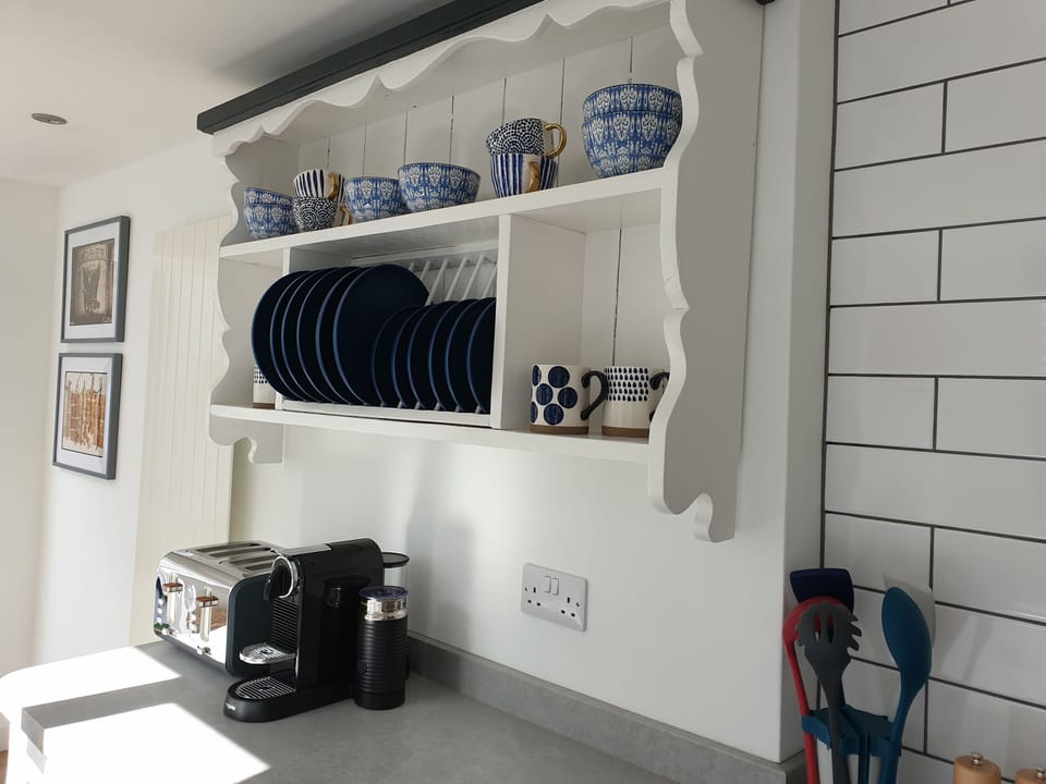 Cottage | Interior