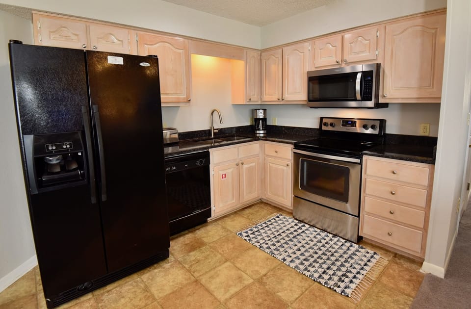 Sandpiper 8C Kitchen