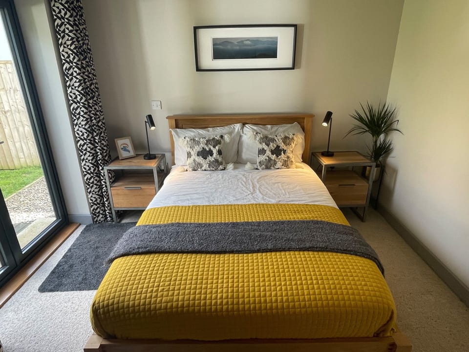 Cottage | 3 bedrooms, individually decorated, individually furnished, free WiFi
