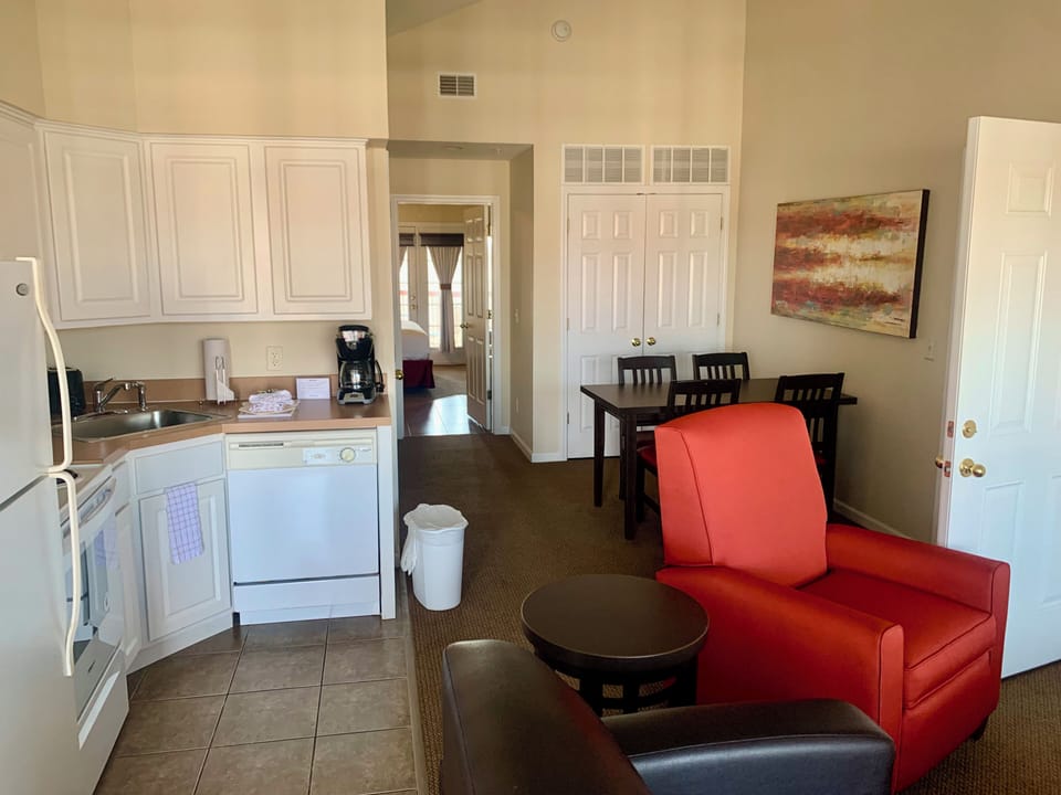 3 kitchens & 3 living rooms, you will have everything you need to feel at home