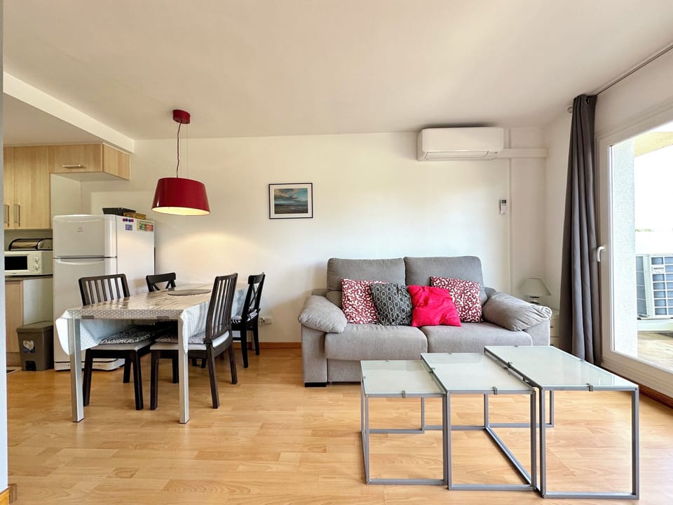 Living room - dining room (3)
