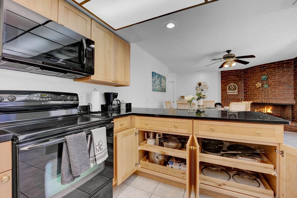 Private kitchen