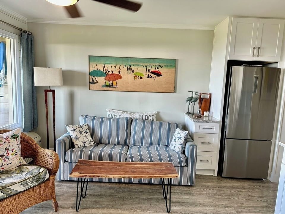 Living room - Queen sleeper sofa