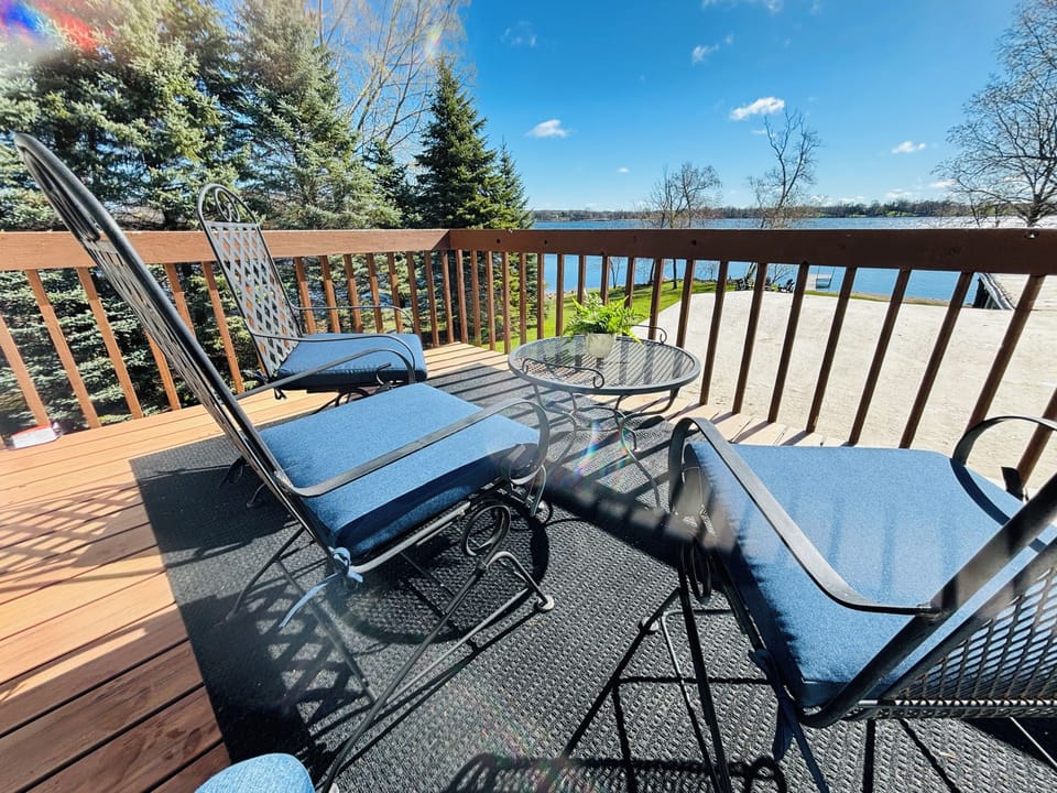 The upstairs deck with additional seating and amazing views!