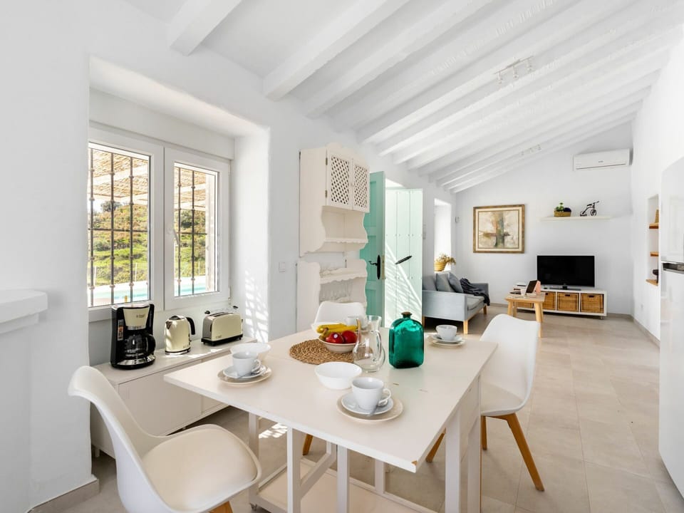 Plant, Water, Property, Furniture, Building, Table, Window, Azure, Chair, Interior Design
