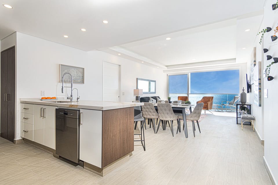 Light and airy main living space