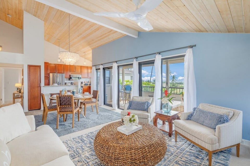Wailea Ekolu 504 living room5