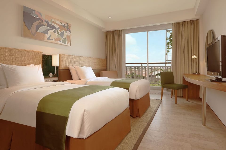 Deluxe Twin Room, 2 Twin Beds, Balcony | Premium bedding, in-room safe, desk, free WiFi