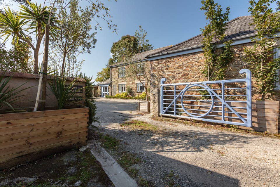 Entrance to Bolotho Barns courtyard