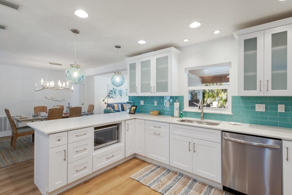 House, 3 Bedrooms | Private kitchen | Coffee/tea maker, fridge, toaster