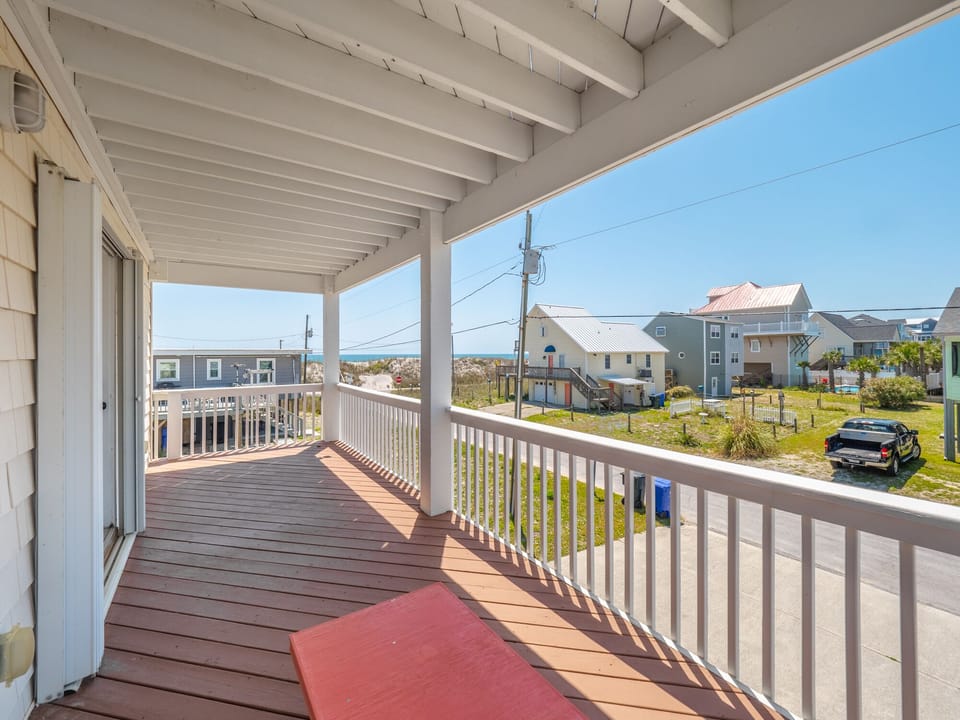 Mid Level Balcony Area