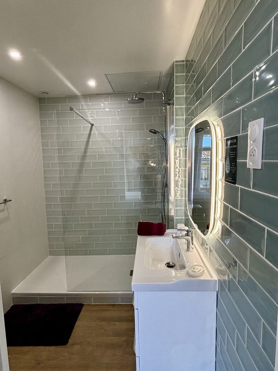 Double Room | Bathroom | Hair dryer, towels