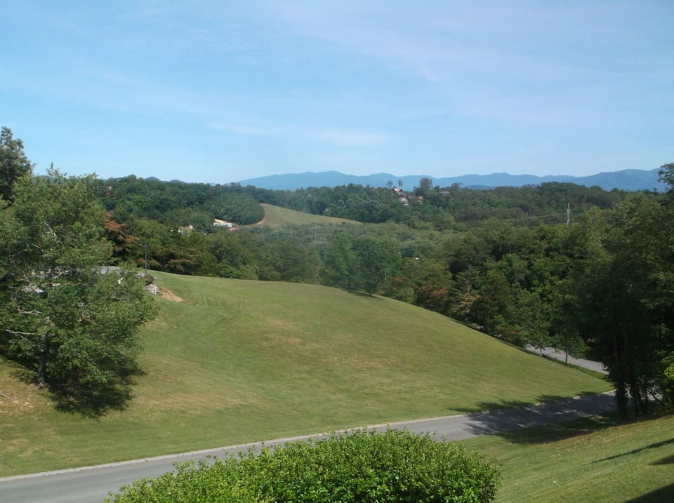 mtn view from balcony