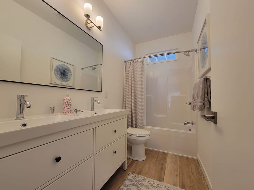 Bathroom 3