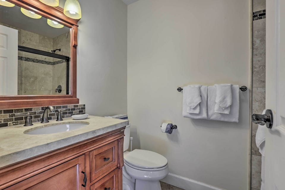 En-Suite Bathroom
