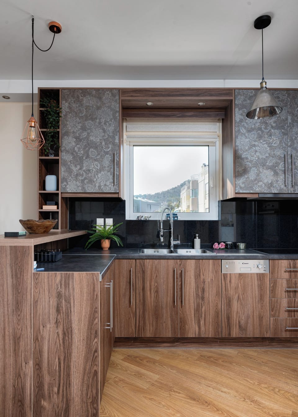 Comfort Apartment | Private kitchen | Fridge, microwave, oven, dishwasher