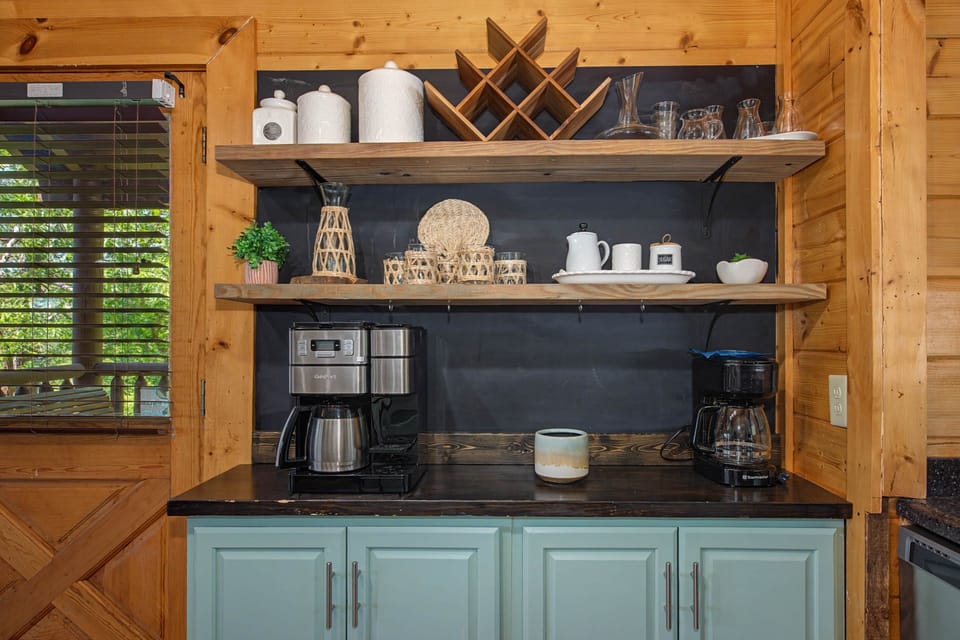 Coffee + drink bar — start every morning together