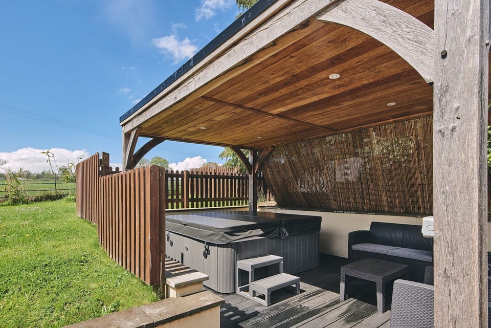 The hot tub at Estate Lodge, Welsh Borders