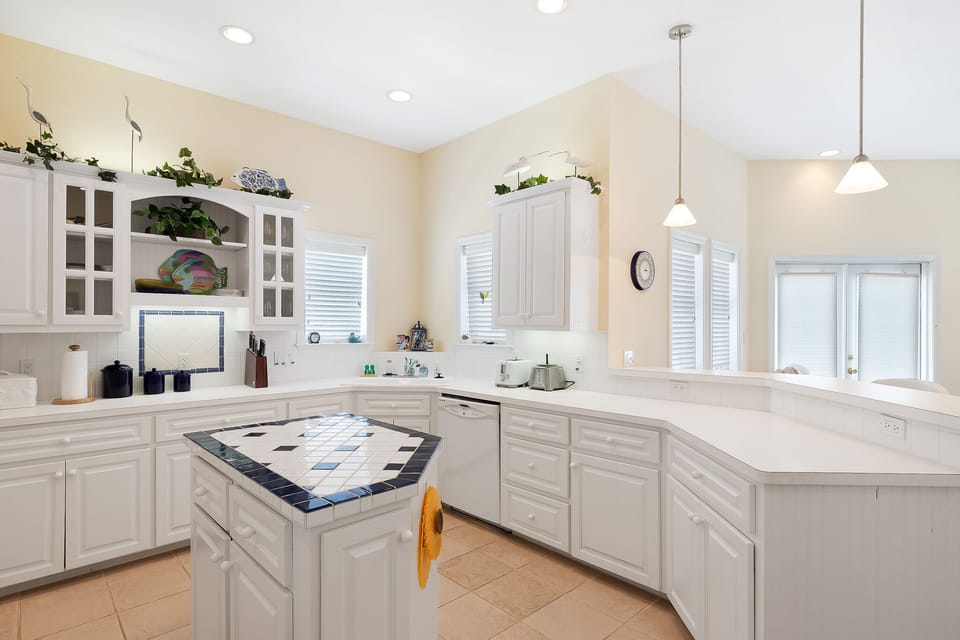 Beautiful kitchen on 2nd floor