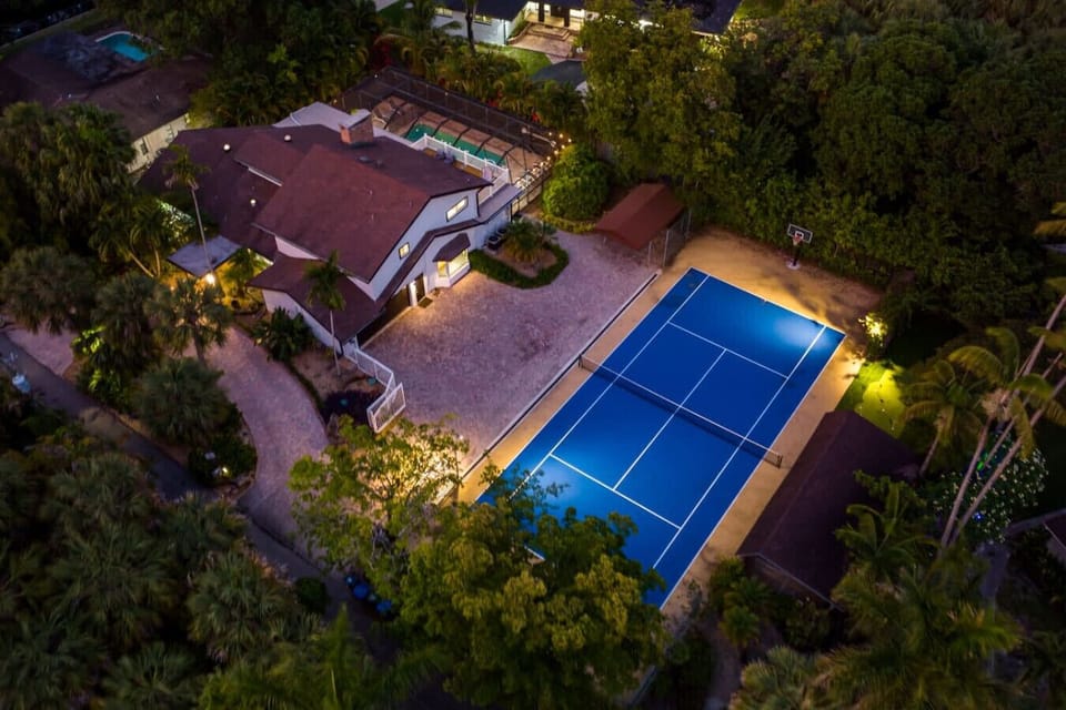 Sport court