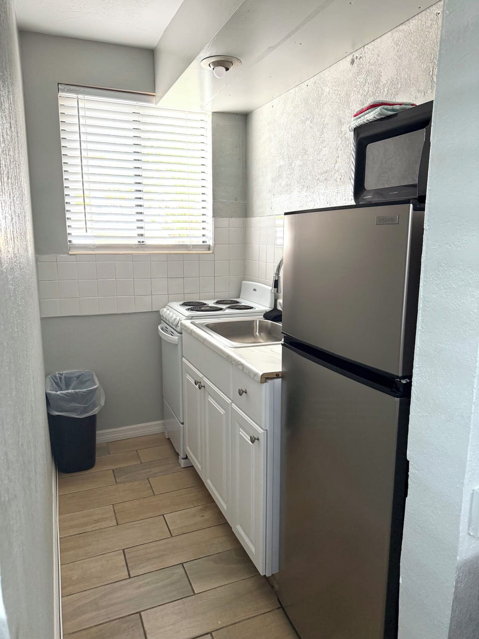 Efficiency Gulfview | Desk, free WiFi