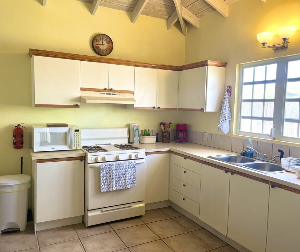 Well equipped kitchen