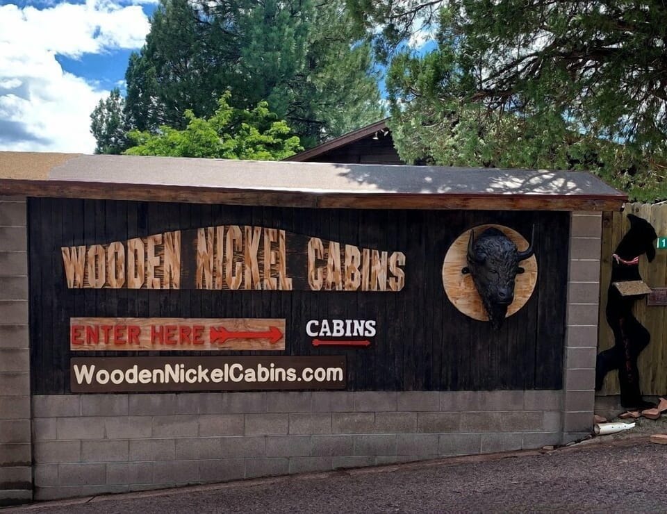 Entry to Wooden Nickel Cabins