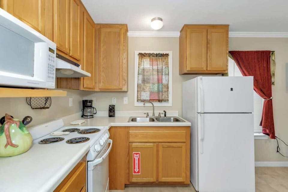 The kitchen comes with most anything you would need to cook and stay home for the evening
