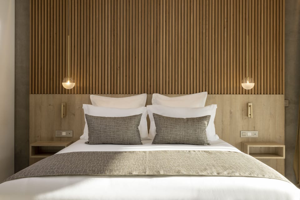 Premium bedding, pillowtop beds, in-room safe, desk