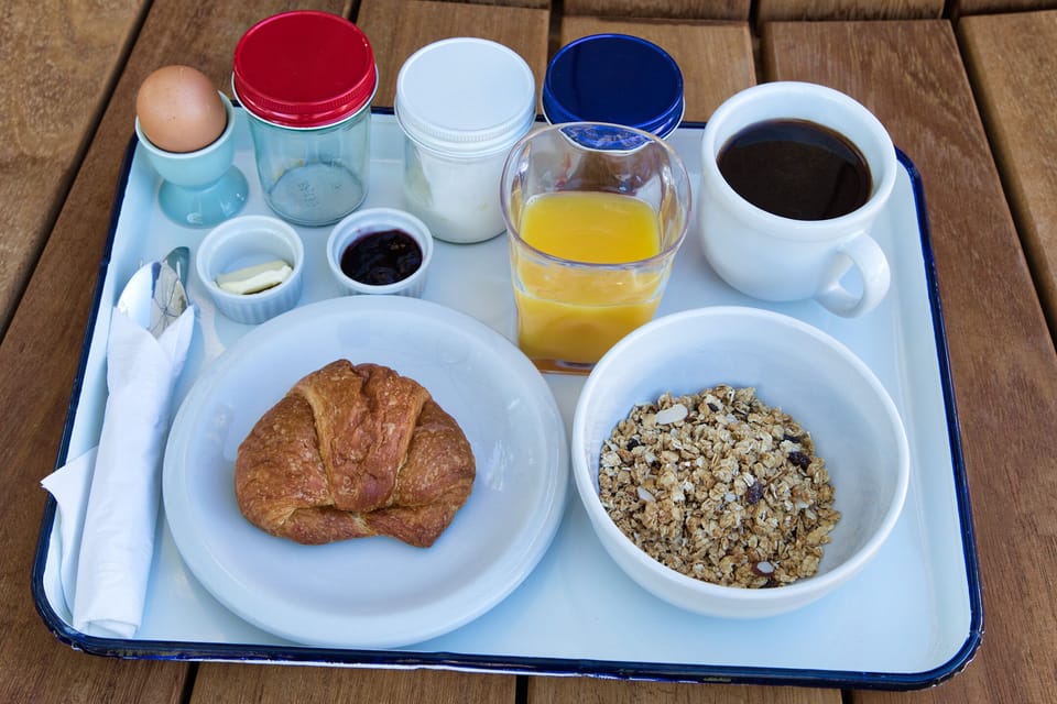Free daily continental breakfast