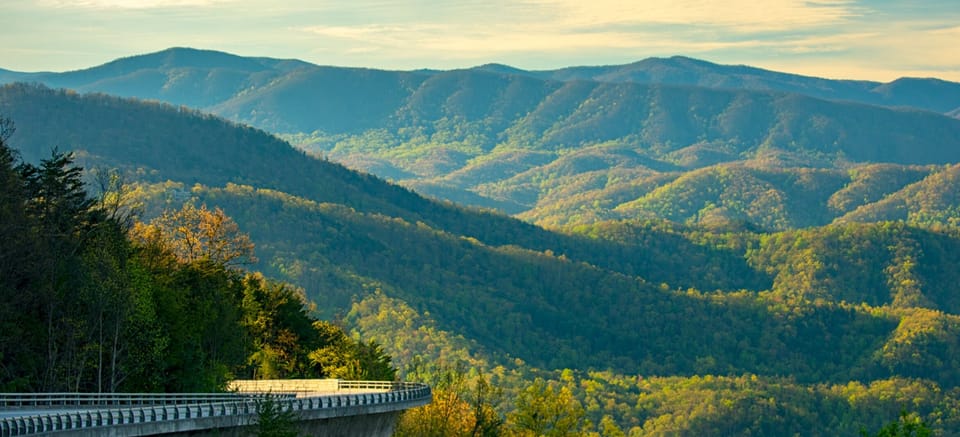 [Activities] During Your Stay at Our Cabins You're Only 8miles From Downtown Gatlinburg and 12.3miles From Pigeon Forge!