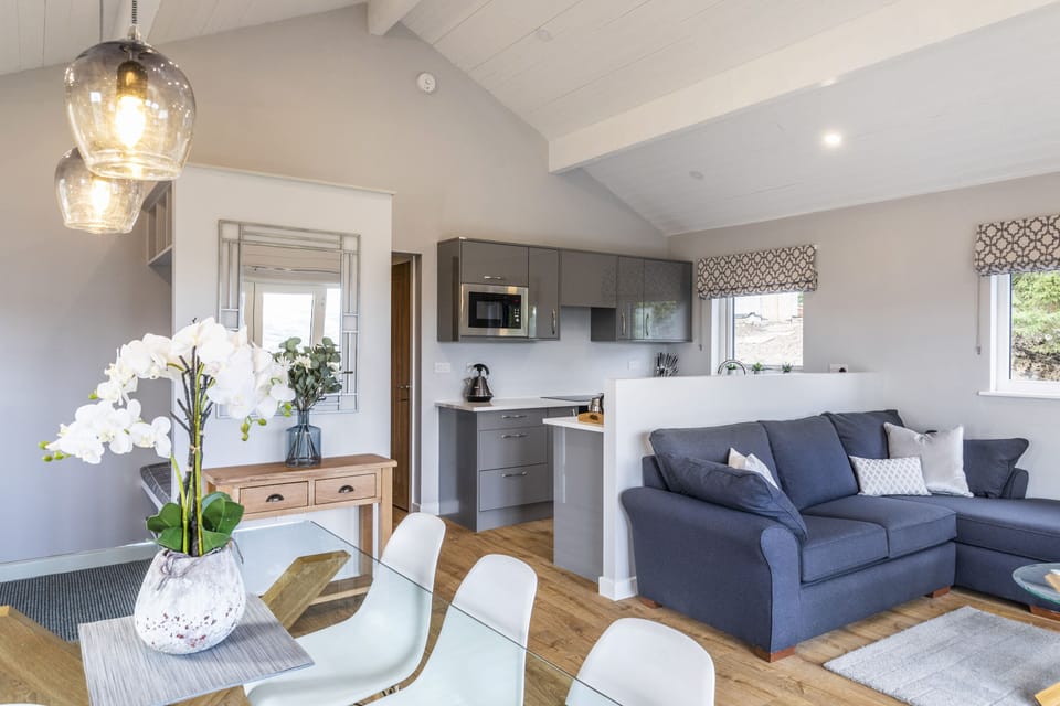 Luxury Apartment, Ensuite (Woodside Lodge 2) | Interior